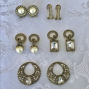 Heidi Daus Sparkling Solution Earring Set NIB